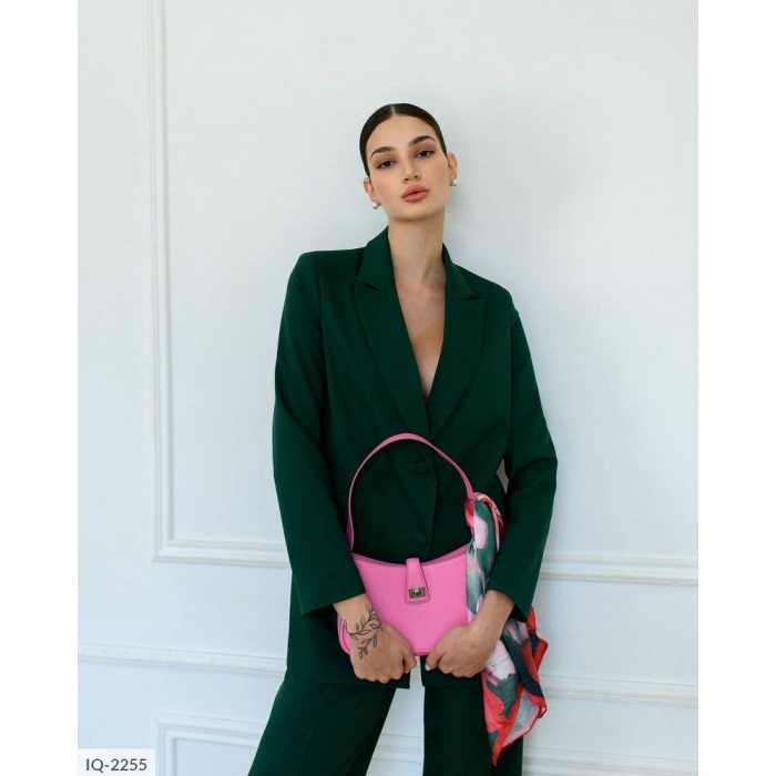 Модні образи IQ-2255 — костюми для будь-якої події