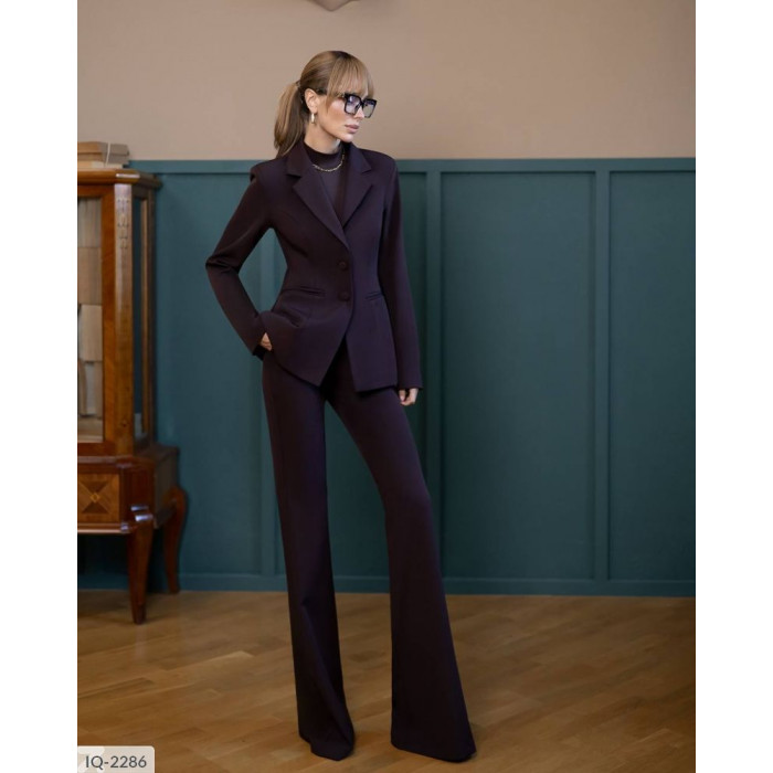 Модні костюми IQ-2286 — стиль і комфорт у кожному дні