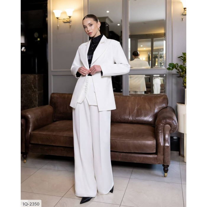 Модні образи IQ-2350 — костюми для будь-якої події