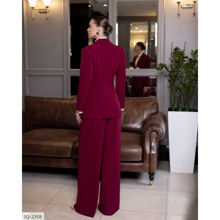 Модні костюми IQ-2358 — стиль і комфорт у кожному дні