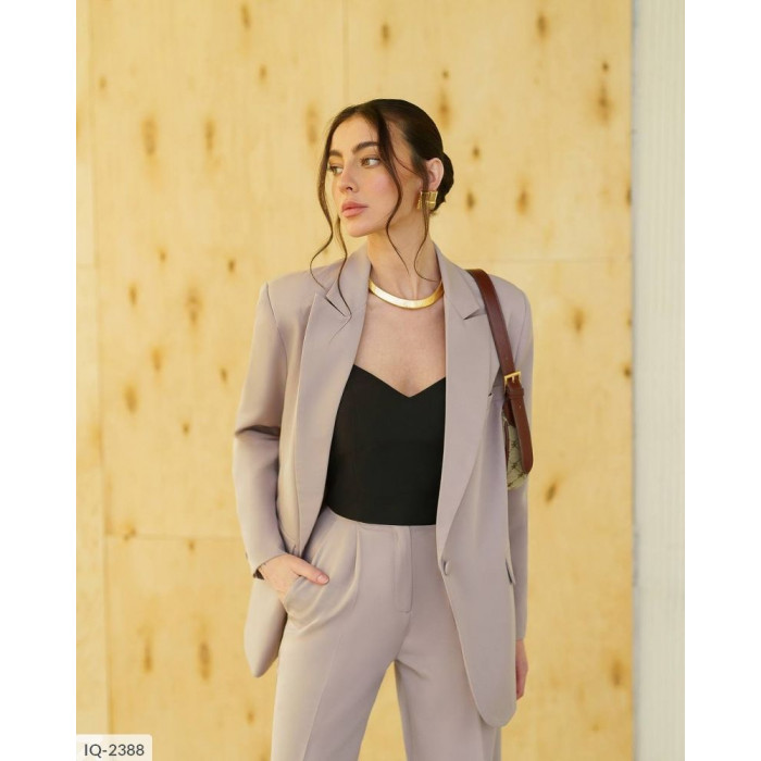 Костюми IQ-2388 — практичність, мода й комфорт