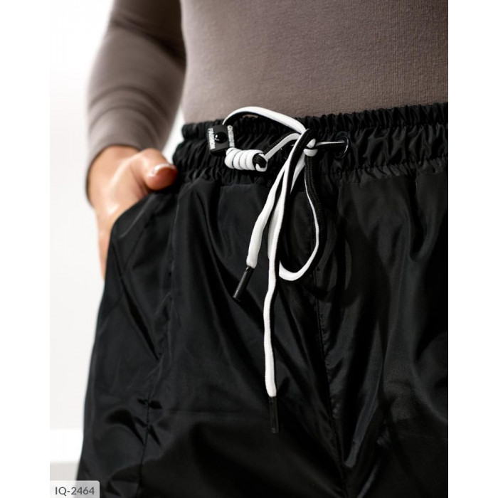 Модні штани великого розміру IQ-2464 — стиль і комфорт