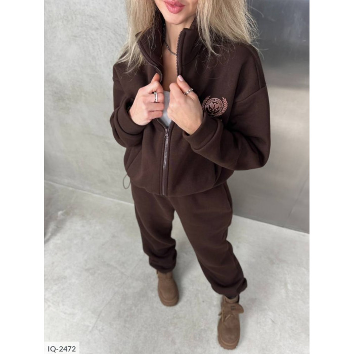 Прогулянкові костюми IQ-2472 — зручність, стиль і сучасний дизайн