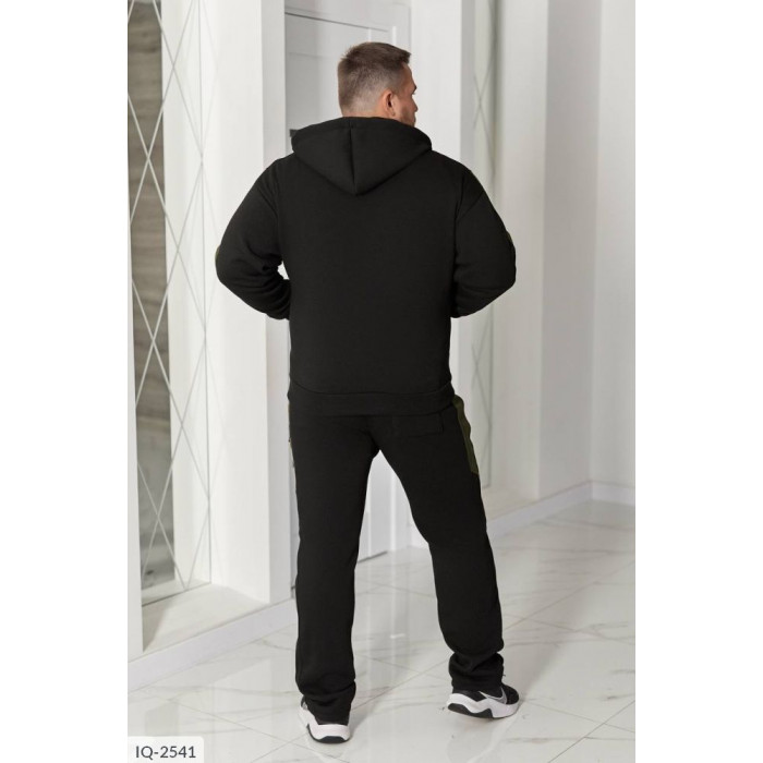 Костюми IQ-2541 — мода без компромісів
