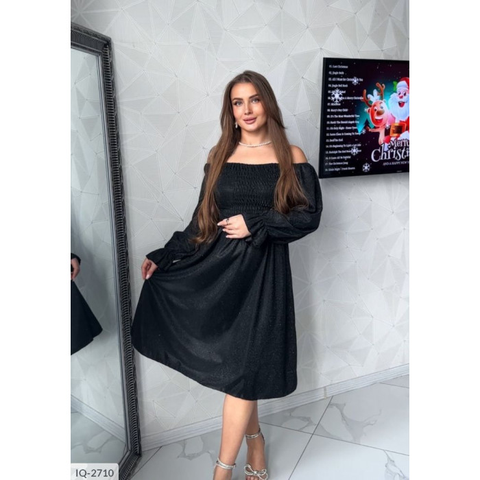 Модні тренди сезону IQ-2710 — стильні сукні для сучасних жінок