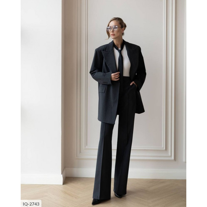 Модні костюми IQ-2743 — стиль і комфорт у кожному дні