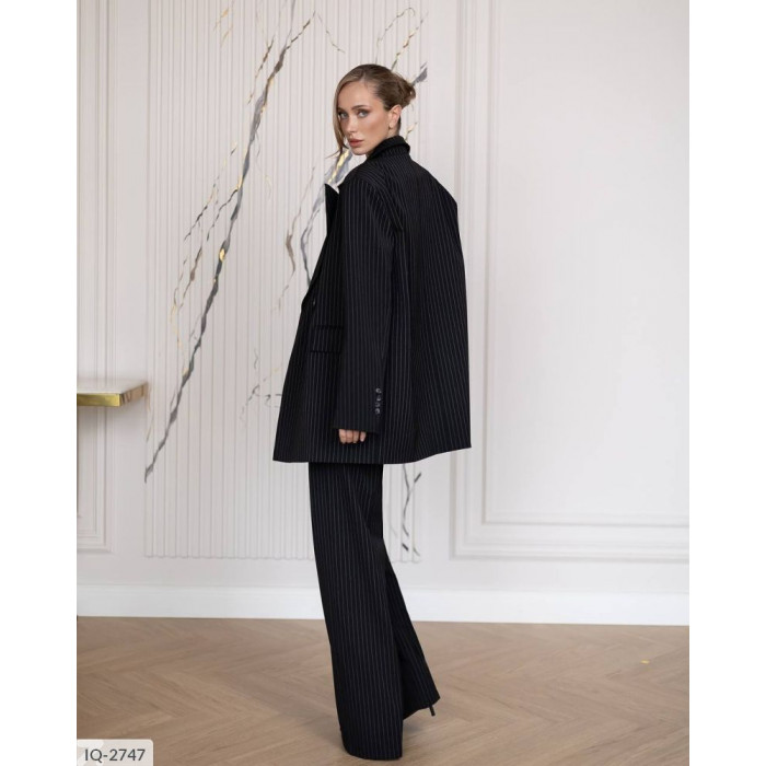 Модні костюми IQ-2747 — обери свій стиль