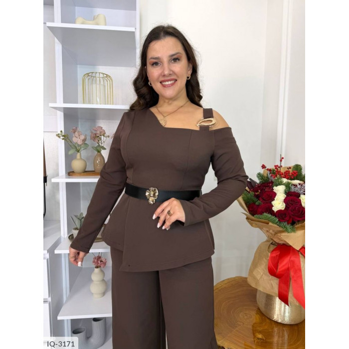 XL+ костюми Odessa Moda IQ-3171 — мода для кожного дня