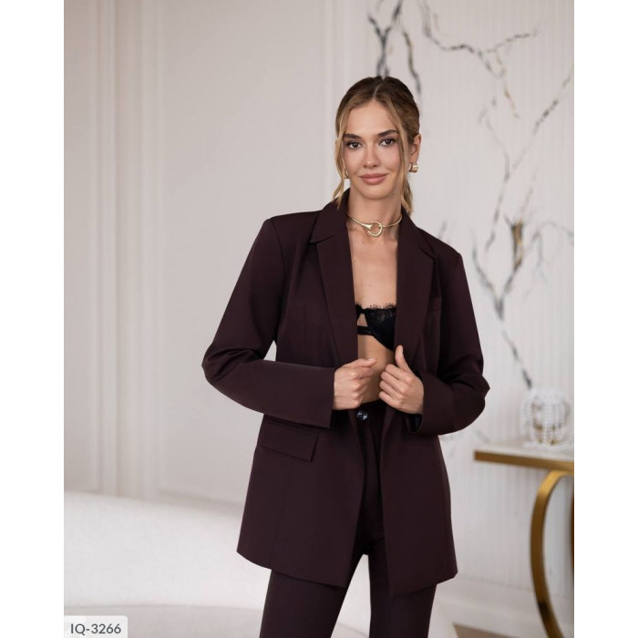 Жіночі костюми Plus Size IQ-3266 — впевненість і стиль