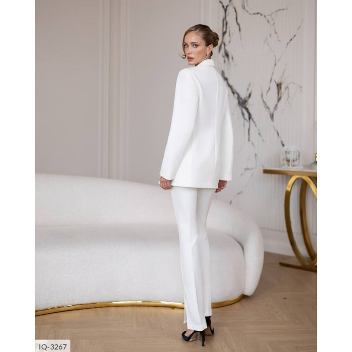 XL+ костюми Odessa Moda IQ-3267 — мода для кожного дня