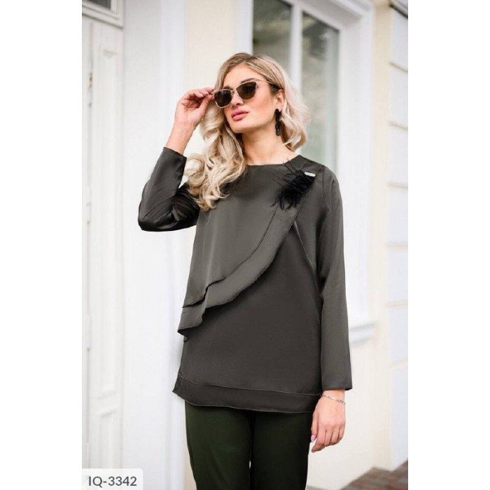 Модні костюми великого розміру IQ-3342 — стиль і комфорт