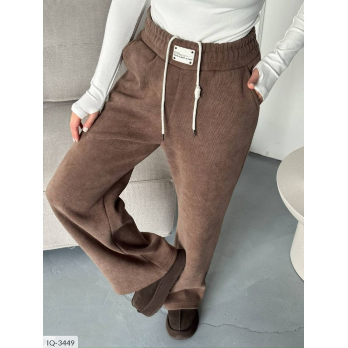 Штани IQ-3449 — практичність і сучасний вигляд