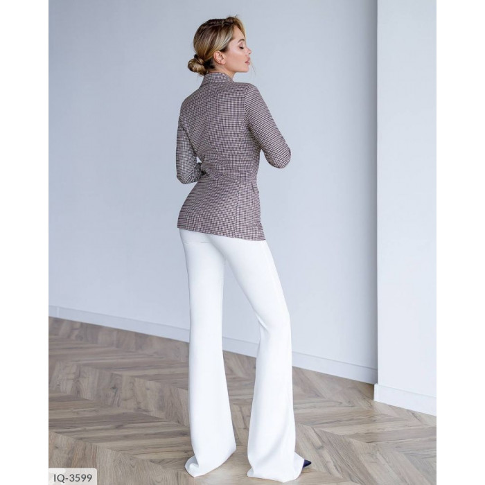 Модні піджаки IQ-3599 — елегантність і стиль кожного дня