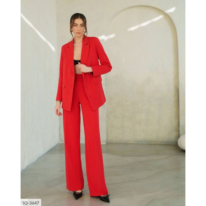 Жіночі костюми IQ-3647 — новинки сезону
