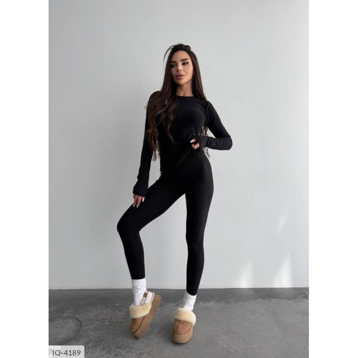 Комфорт і мода IQ-4189 — жіночі костюми для щоденних прогулянок