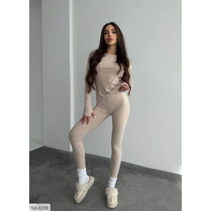 Костюми Plus Size IQ-4198 — зручність і впевненість