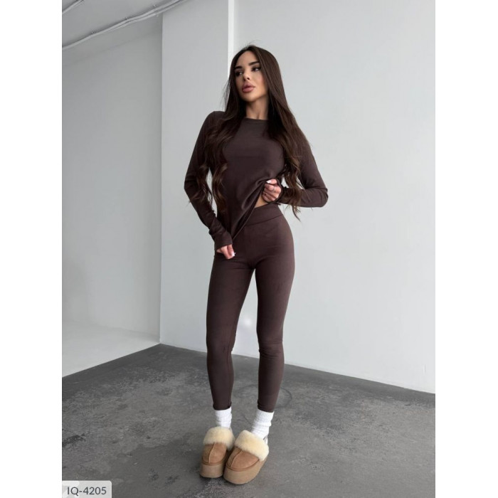 Костюми Plus Size IQ-4205 — зручність і впевненість