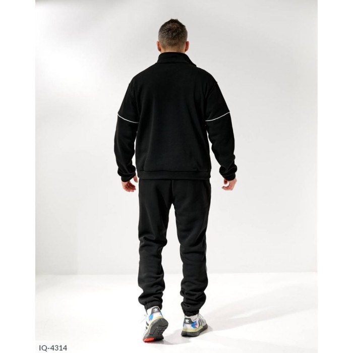 Чоловічий гардероб IQ-4314 — комфорт і елегантність