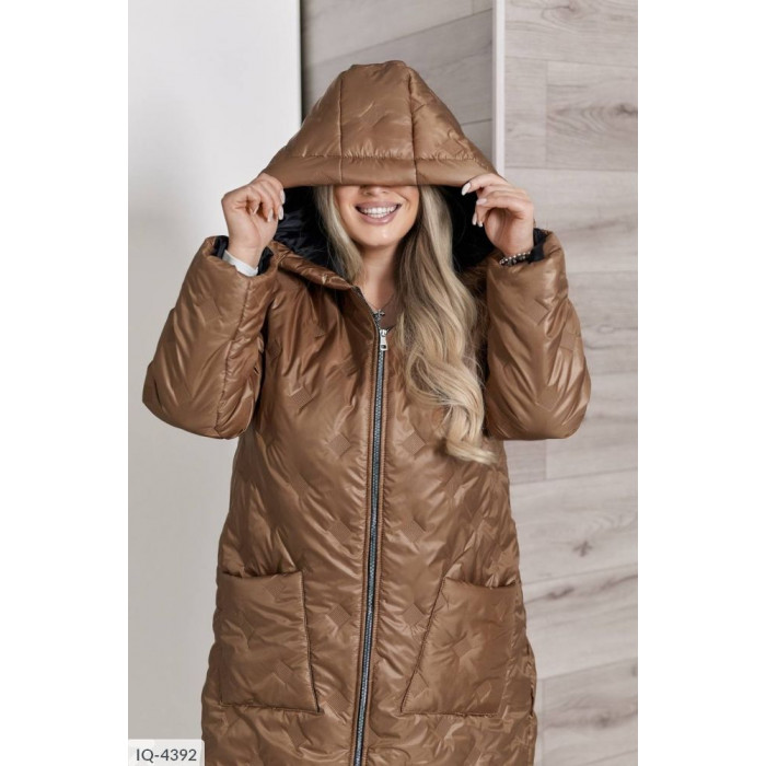 Модні куртки Plus Size IQ-4392 — зручність і мода