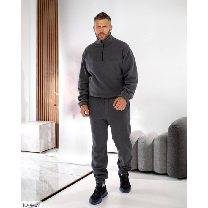 Костюми IQ-4419 — мода без компромісів
