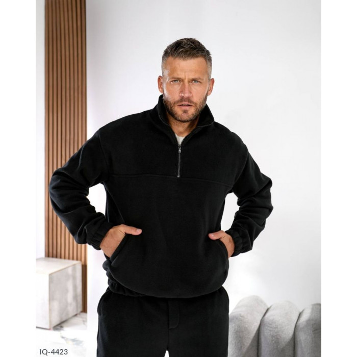 Модні чоловічі костюми IQ-4423 — елегантність і стиль