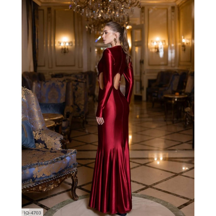 Модні образи від Odessa Moda IQ-4703 — знайди свою ідеальну сукню