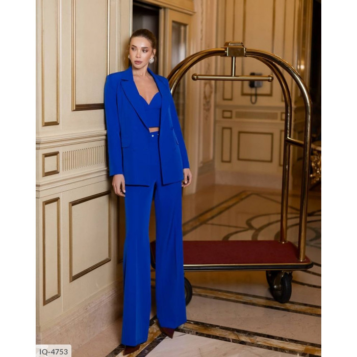 XL+ костюми Odessa Moda IQ-4753 — мода для кожного дня