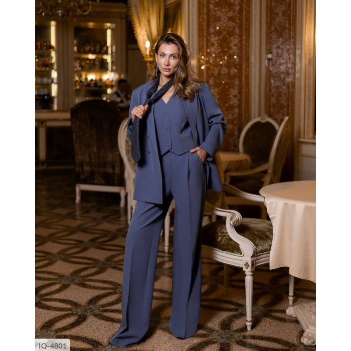 XL+ костюми Odessa Moda IQ-4801 — мода для кожного дня