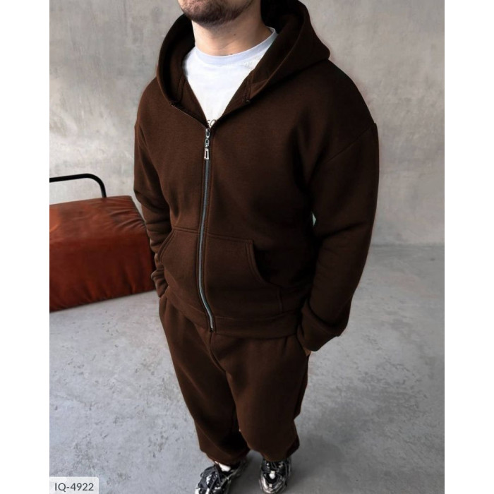 Костюми IQ-4922 — сучасний стиль кожного дня