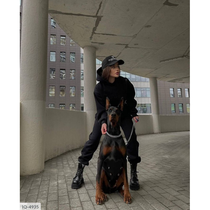 Модні костюми для спорту IQ-4935 — легкість і комфорт