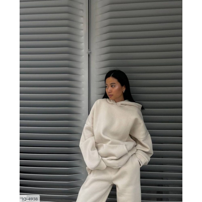 Спортивний стиль для кожної IQ-4938 — Odessa Moda