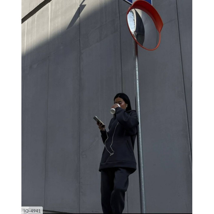 Спортивний стиль для кожної IQ-4941 — Odessa Moda