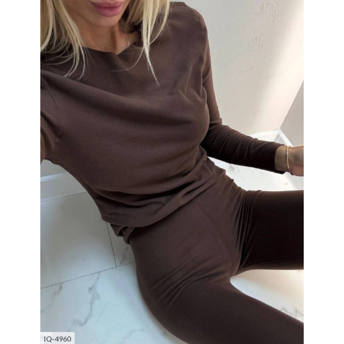 Модні костюми IQ-4960 — стиль і комфорт у кожному дні