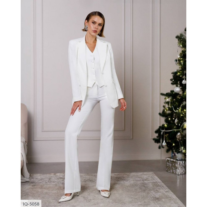 Жіночі костюми Plus Size IQ-5058 — впевненість і стиль