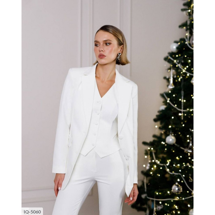 Модні костюми IQ-5060 — будь у тренді цього сезону