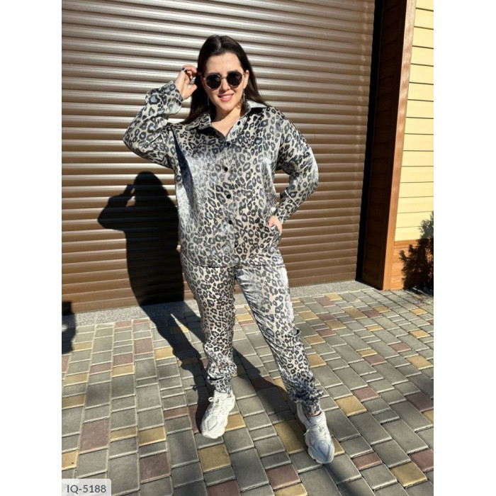 Модні костюми IQ-5188 — комфорт без обмежень