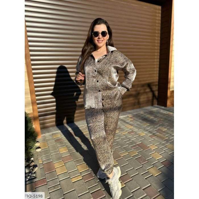 Костюми Plus Size IQ-5198 — тренди сезону 2025