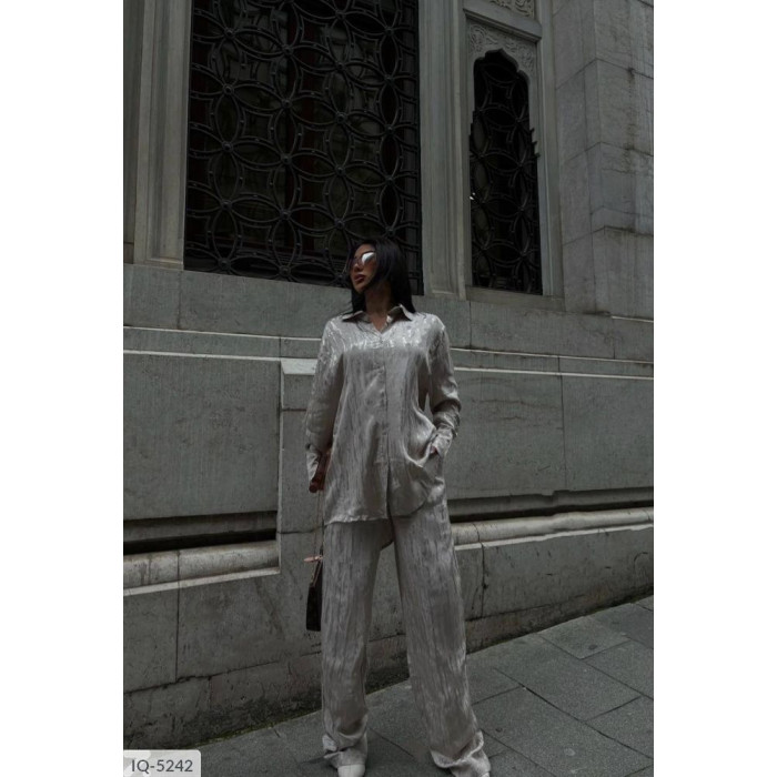 XL+ костюми IQ-5242 — твій вибір сезону