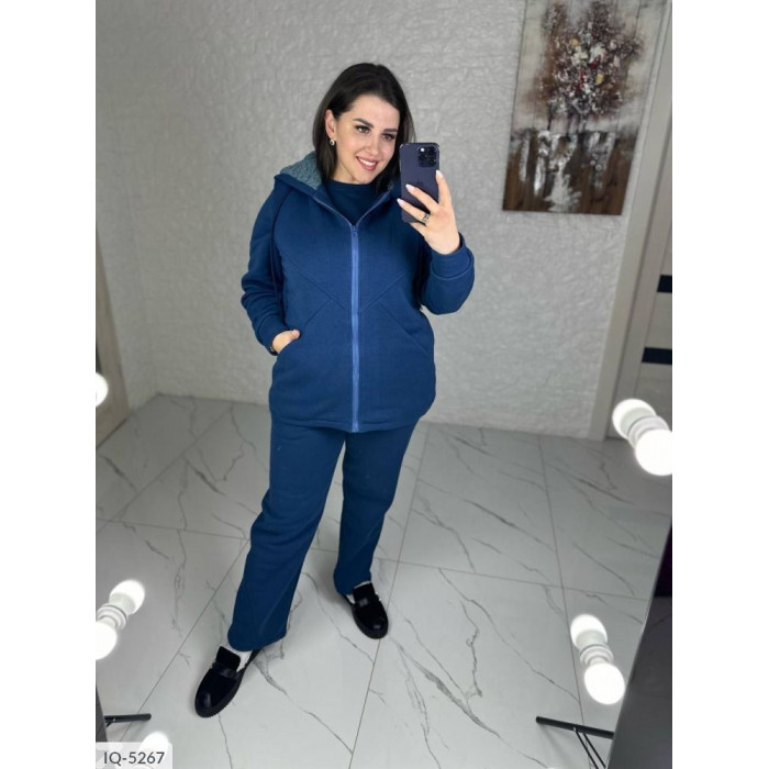 Верхній одяг великого розміру IQ-5267 — тепло і стиль