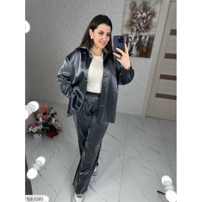 Модні костюми великого розміру IQ-5283 — стиль і комфорт