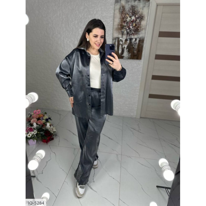 Жіночі костюми IQ-5284 — сучасний дизайн і бездоганна посадка