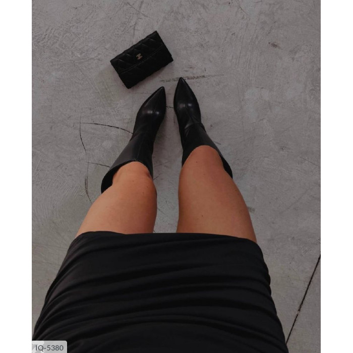 Модні сукні IQ-5380 — стиль, комфорт і жіночність у кожній деталі