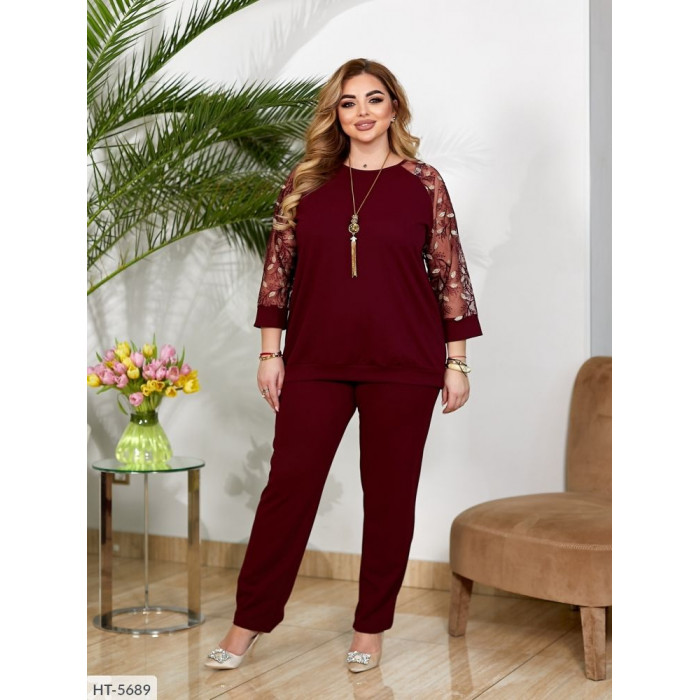 Модні костюми HT-5689 — комфорт і краса