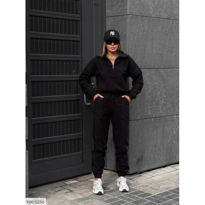 Модні костюми HX-5256 — комфорт без обмежень