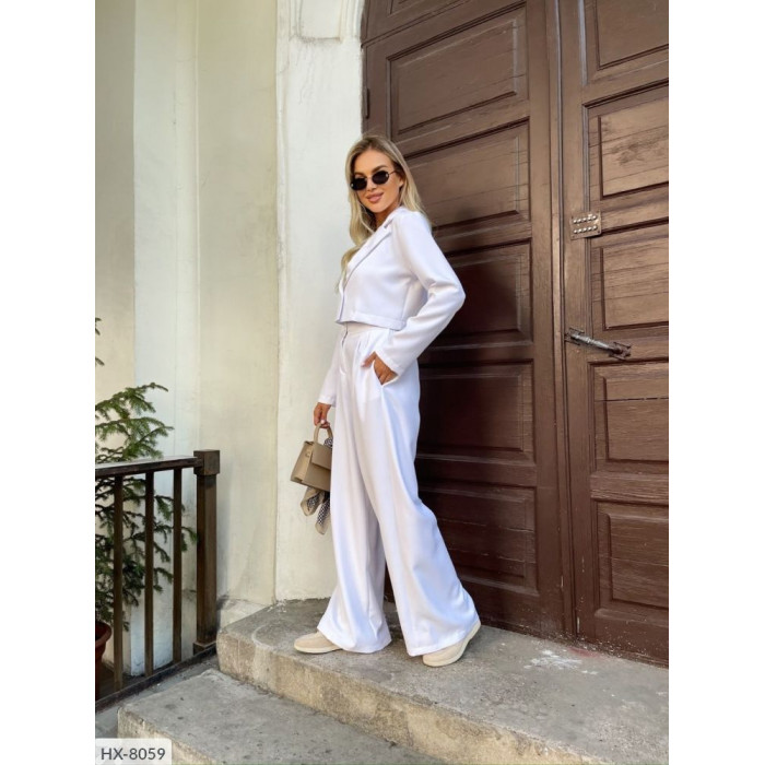 Модні образи HX-8059 — костюми для будь-якої події