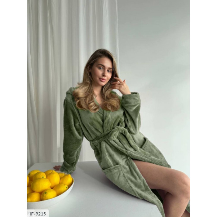 Халати IF-9215 — жіночність і комфорт у кожному русі