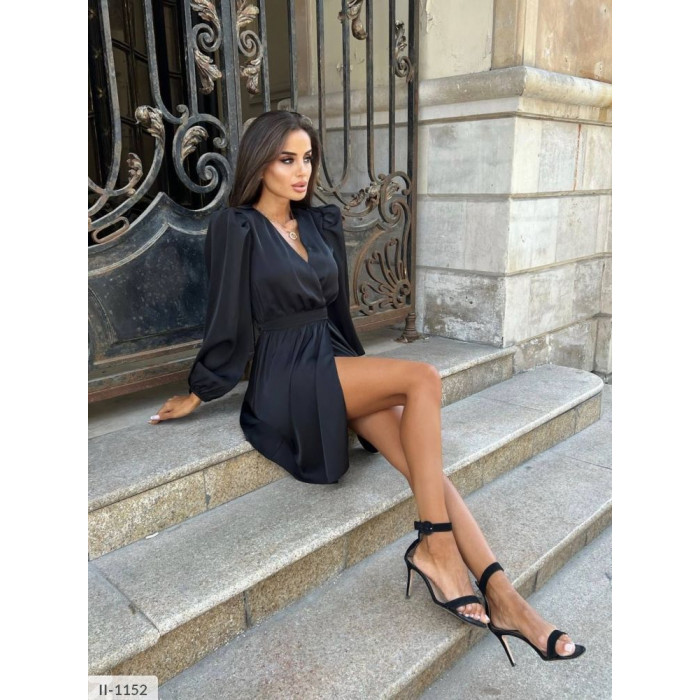 Модні тренди сезону II-1152 — стильні сукні для сучасних жінок