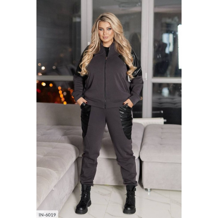 Модні костюми великого розміру IN-6019 — легкість і краса