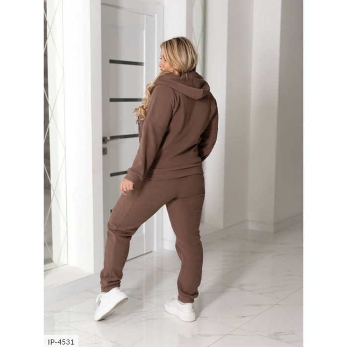 Костюми великого розміру IP-4531 — зручність і стиль