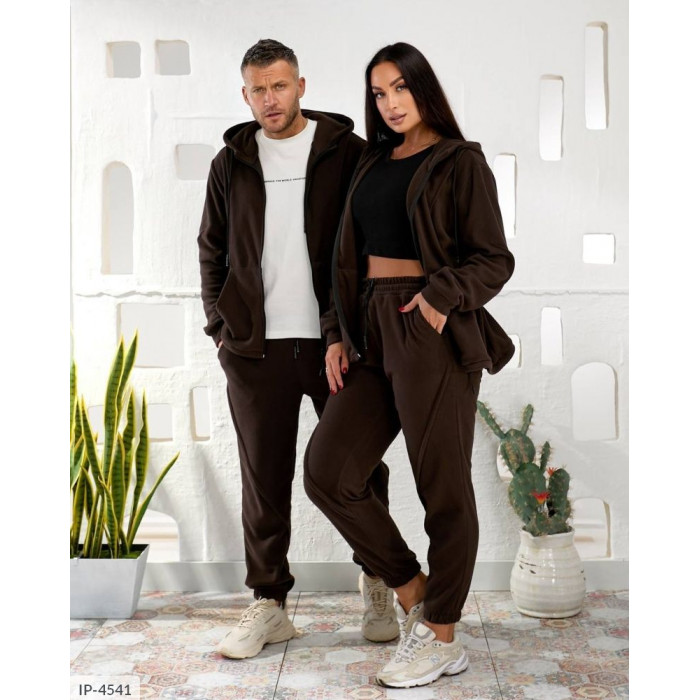 Спортивні костюми великого розміру IP-4541 — комфорт і мода